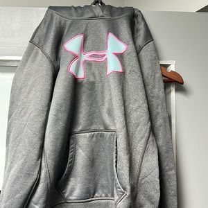 Medium Ladies Under Armour hoodie